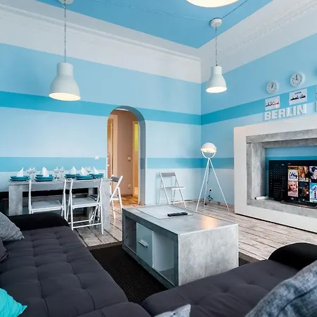 Bis 8 Personen Berlin