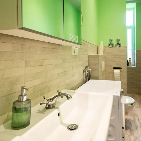 Bis 8 Personen Lägenhet