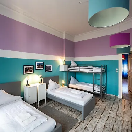 Bis 8 Personen Apartament