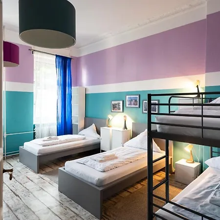 Bis 8 Personen Lejlighed Berlin